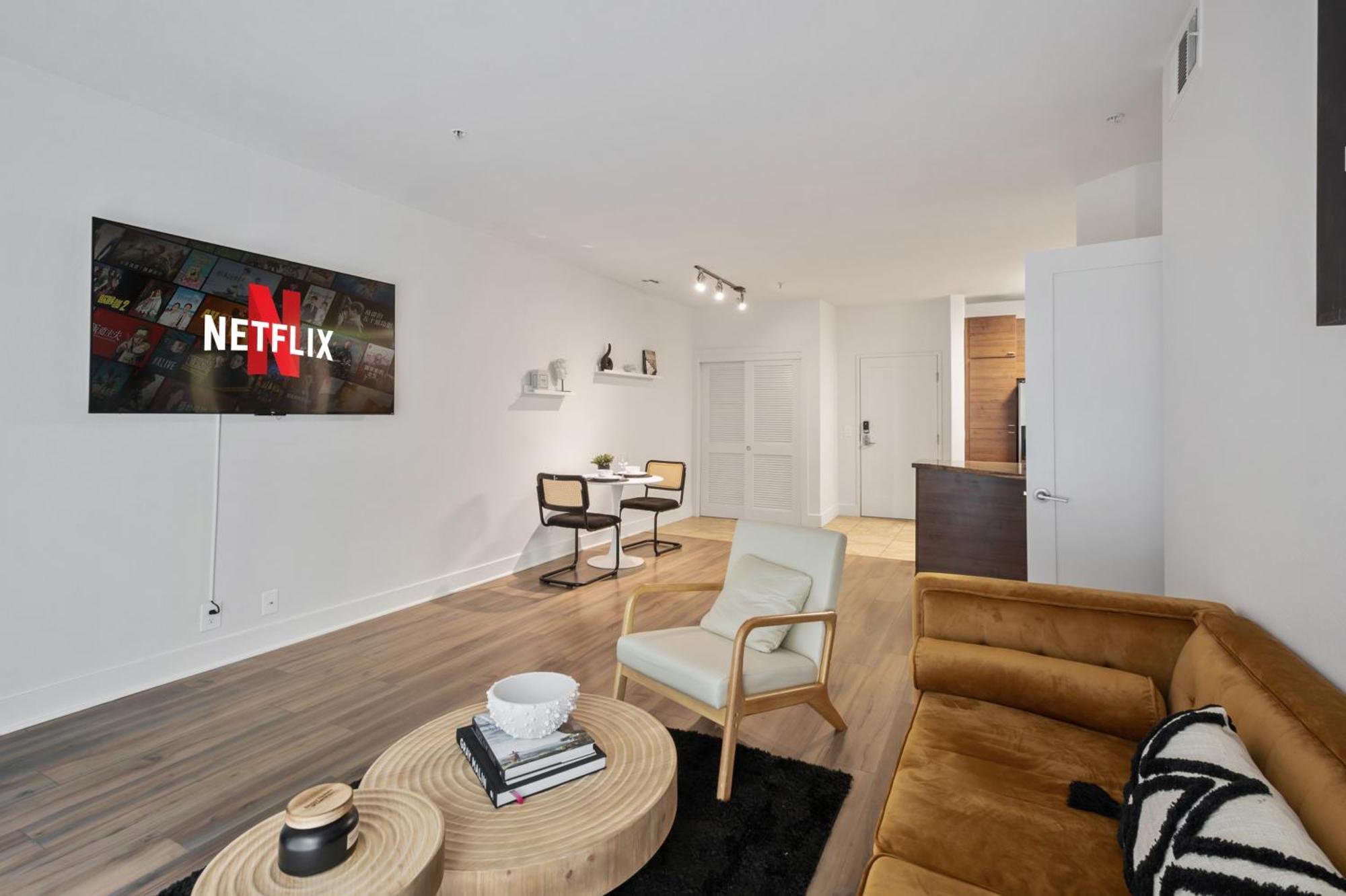 Modern 1br In Marina Del Rey With Pool, Gym And Parking Apartment