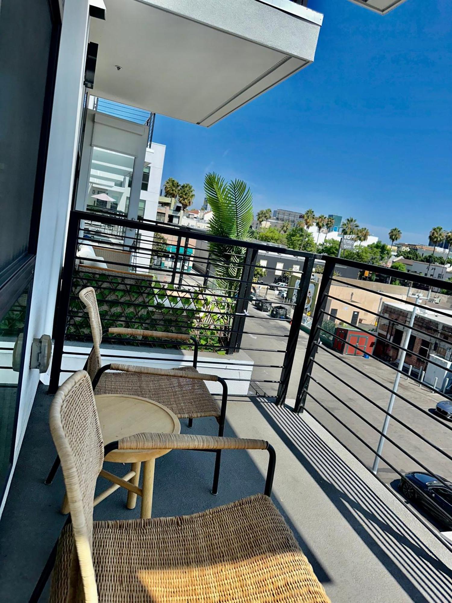 Apartment Cozy In Hollywood Los Angeles