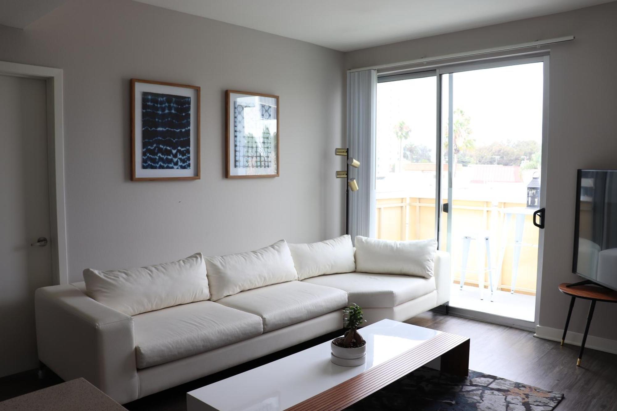 Lovely 2 Bedroom 2 Bath In Santa Monica * Los Angeles