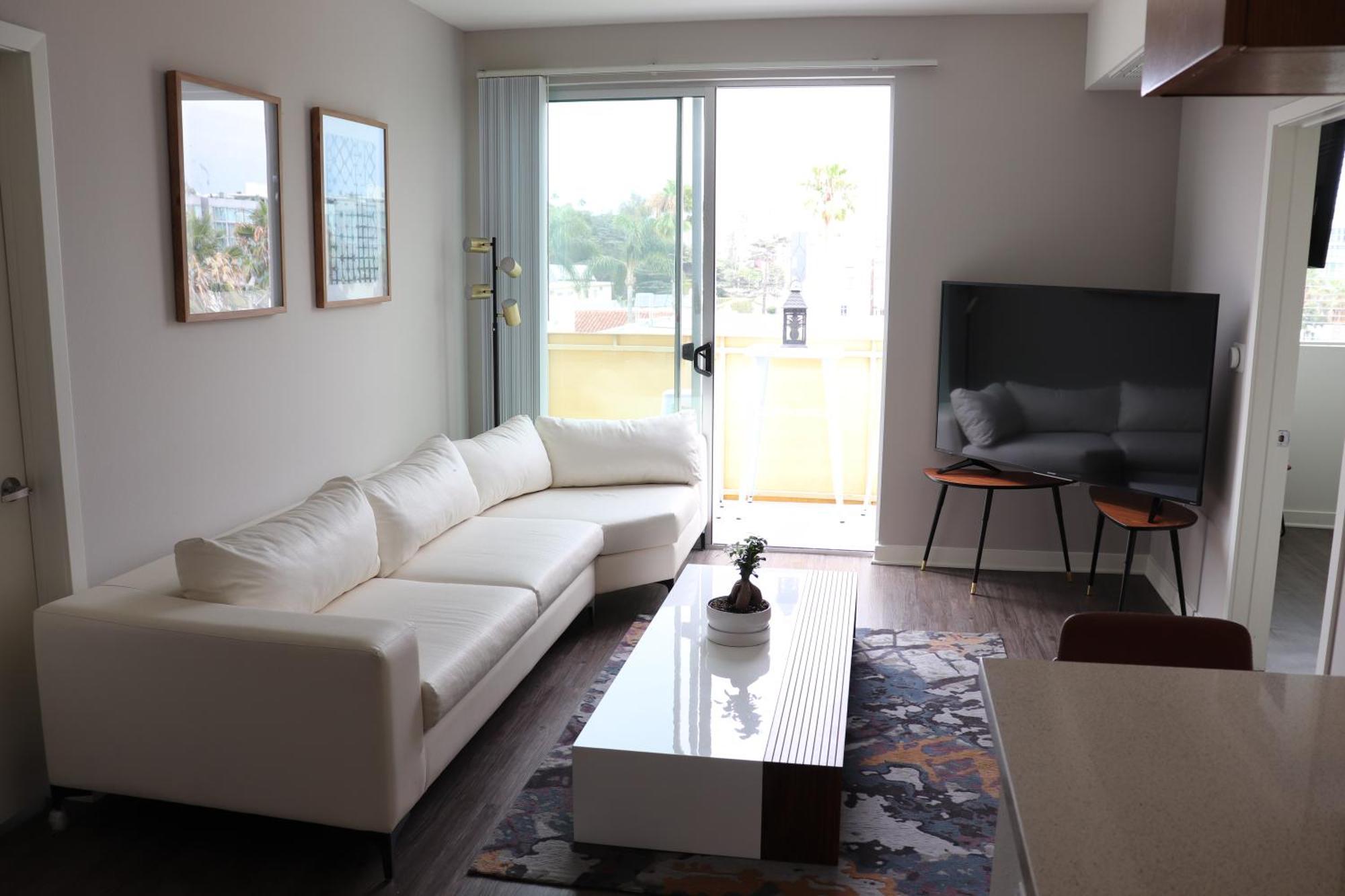 Apartment Lovely 2 Bedroom 2 Bath In Santa Monica Los Angeles