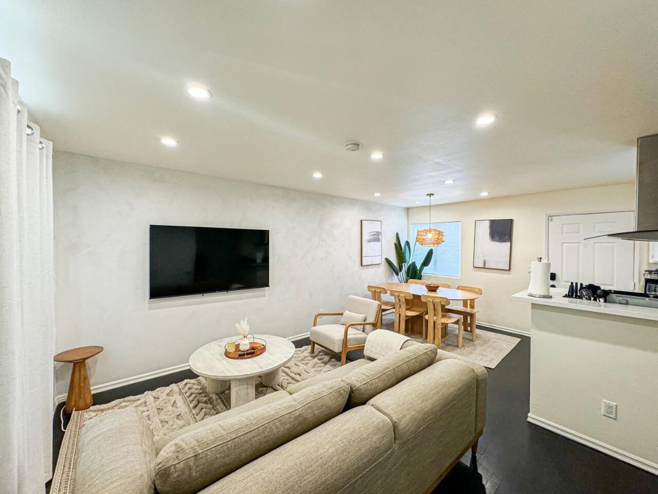 Holiday home Bohemian Dream- 2br, Retreat Near Hollywood -br6 Los Angeles
