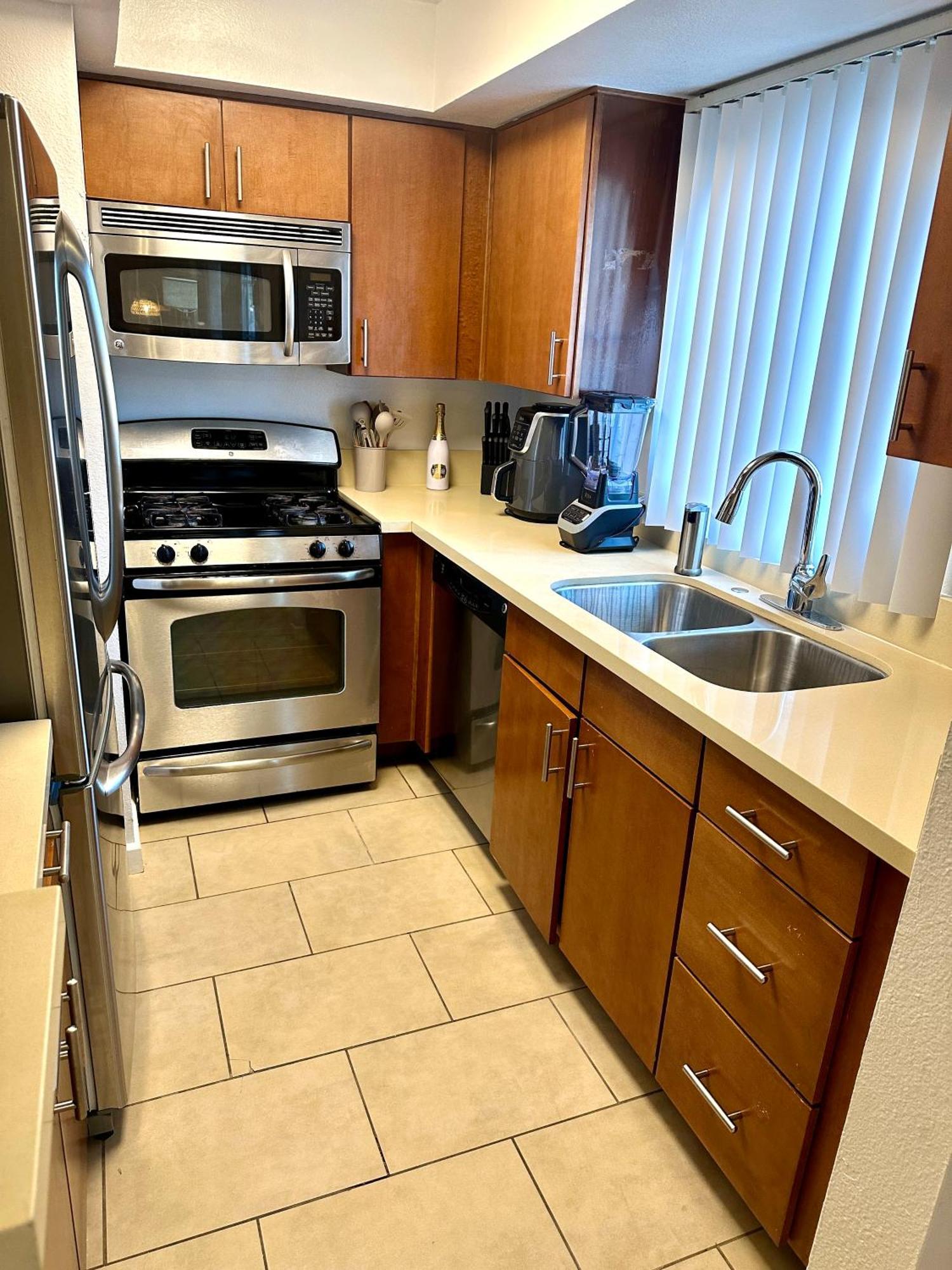Mid-city Charm 2br Near Hotspots! * Los Angeles