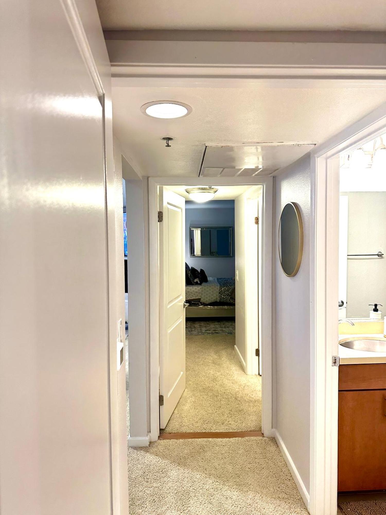 Apartment Mid-city Charm 2br Near Hotspots!