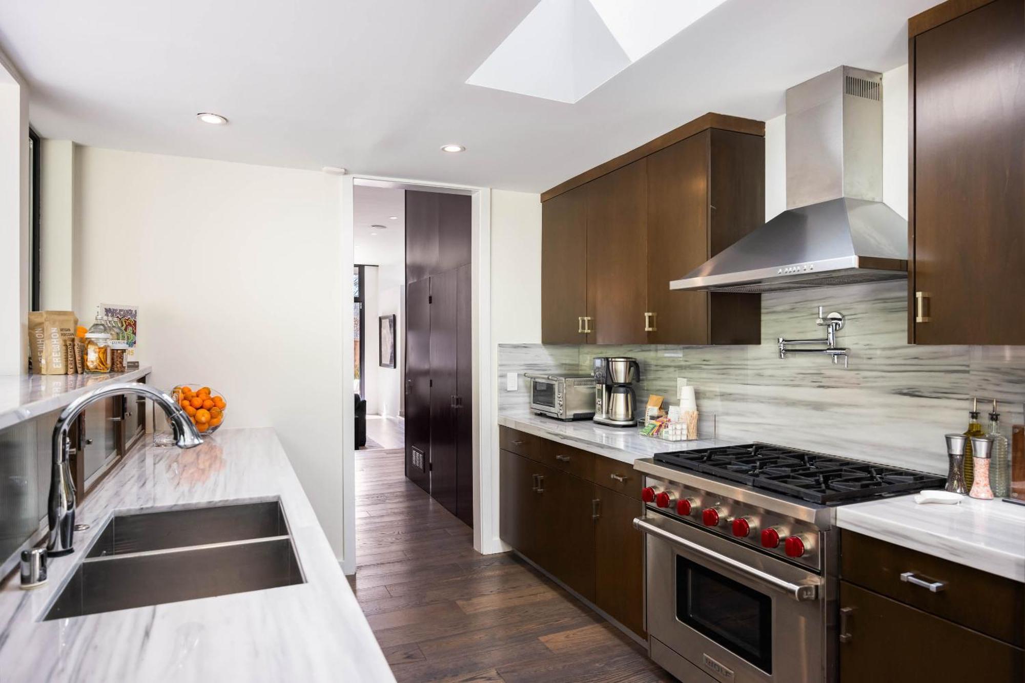 Aman By Awhile Holiday home *