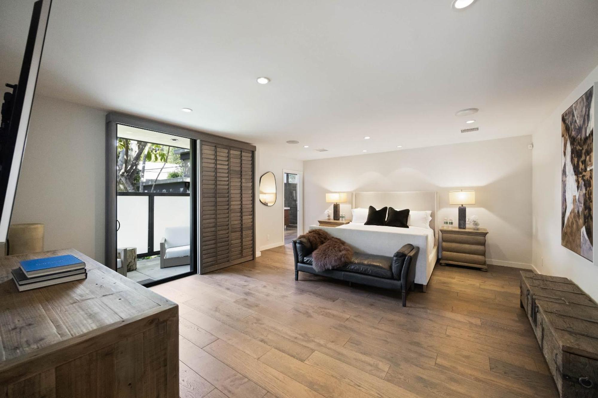 Aman By Awhile Holiday home