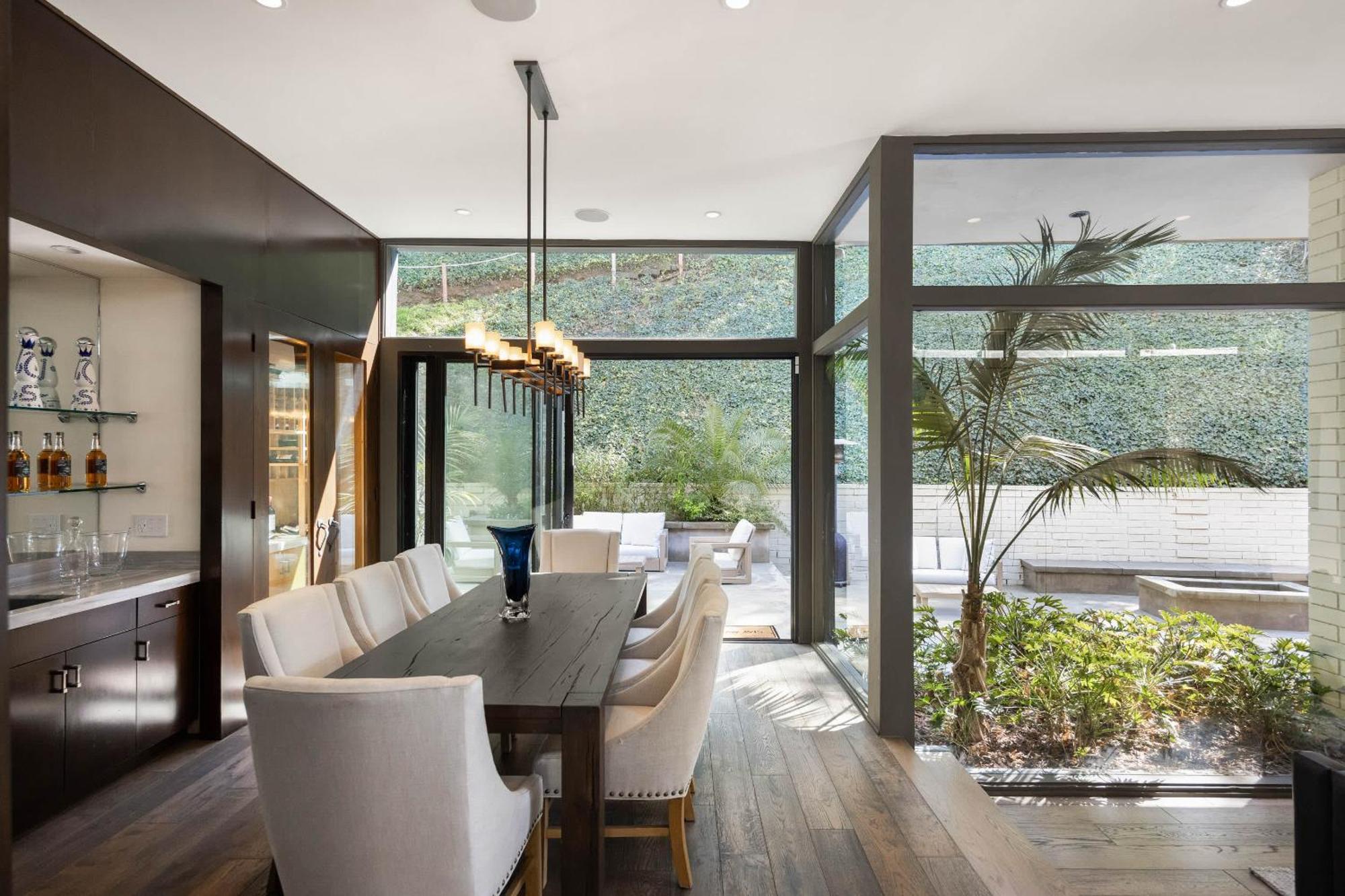 Aman By Awhile Holiday home