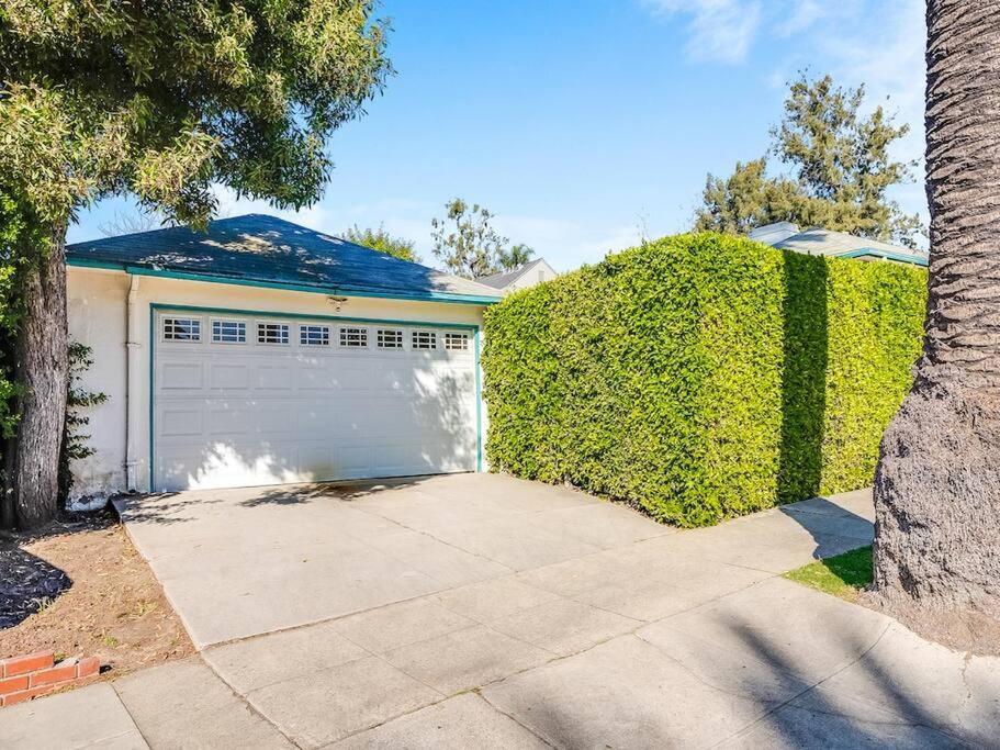 La Near Beverly Hills Los Angeles
