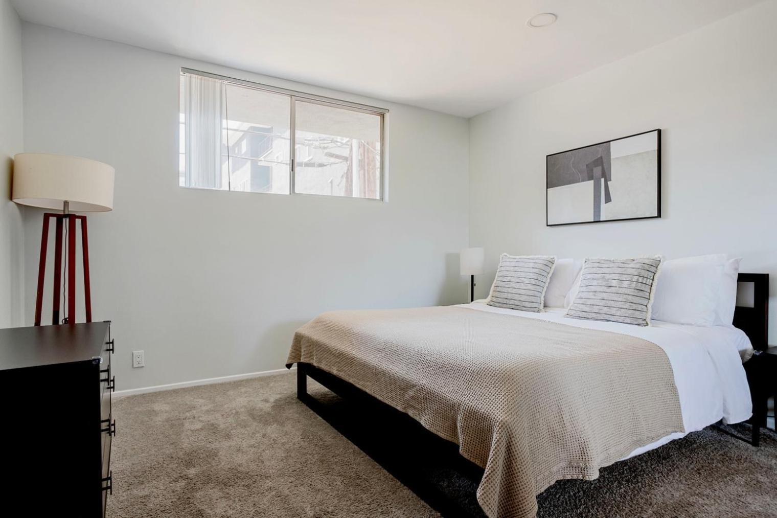 Apartment Blueground Beverly Hills Balcony Wd Nr Food Lax-1228