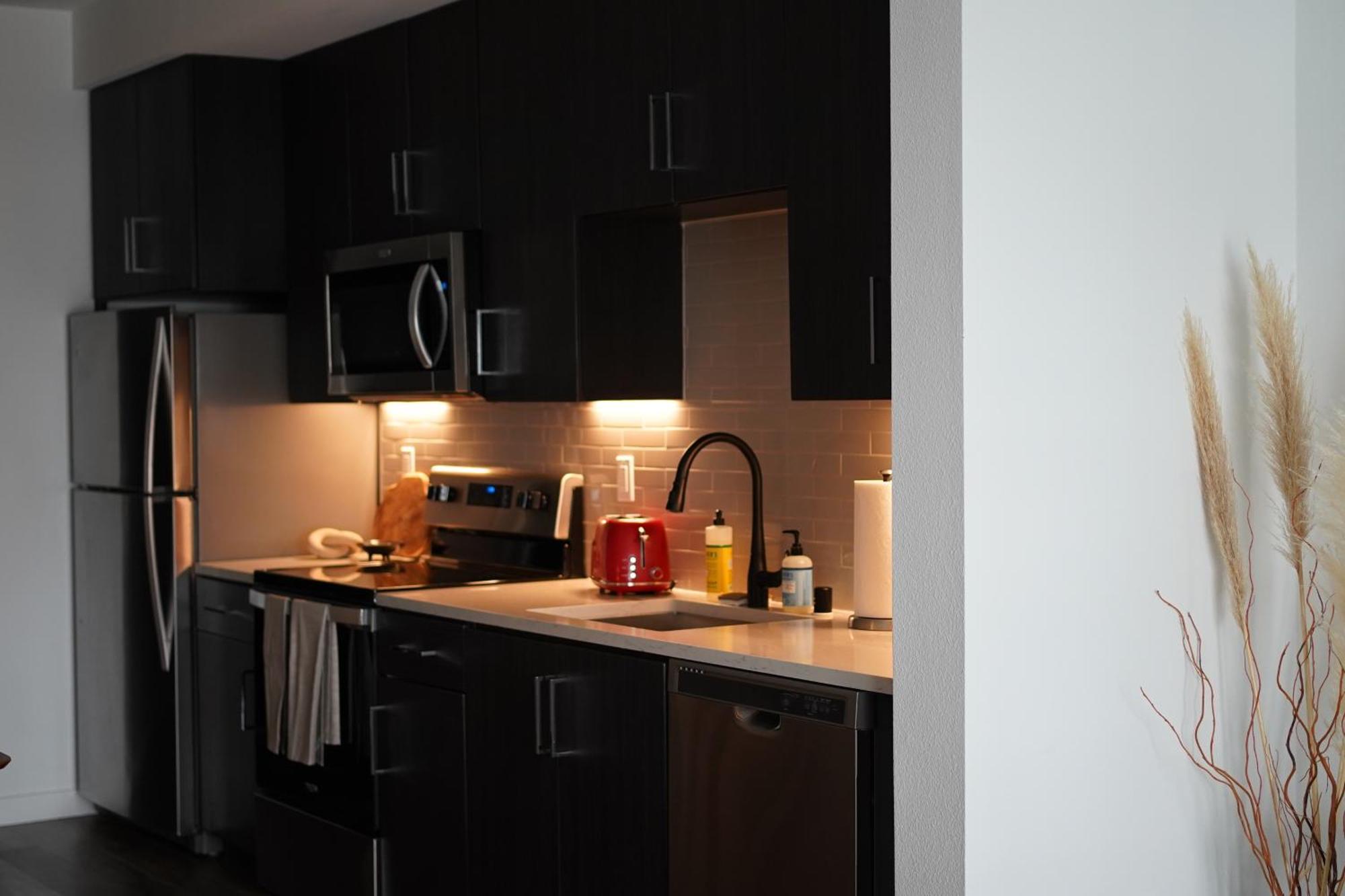 Hollywood Chic With Free Parking Apartment Los Angeles