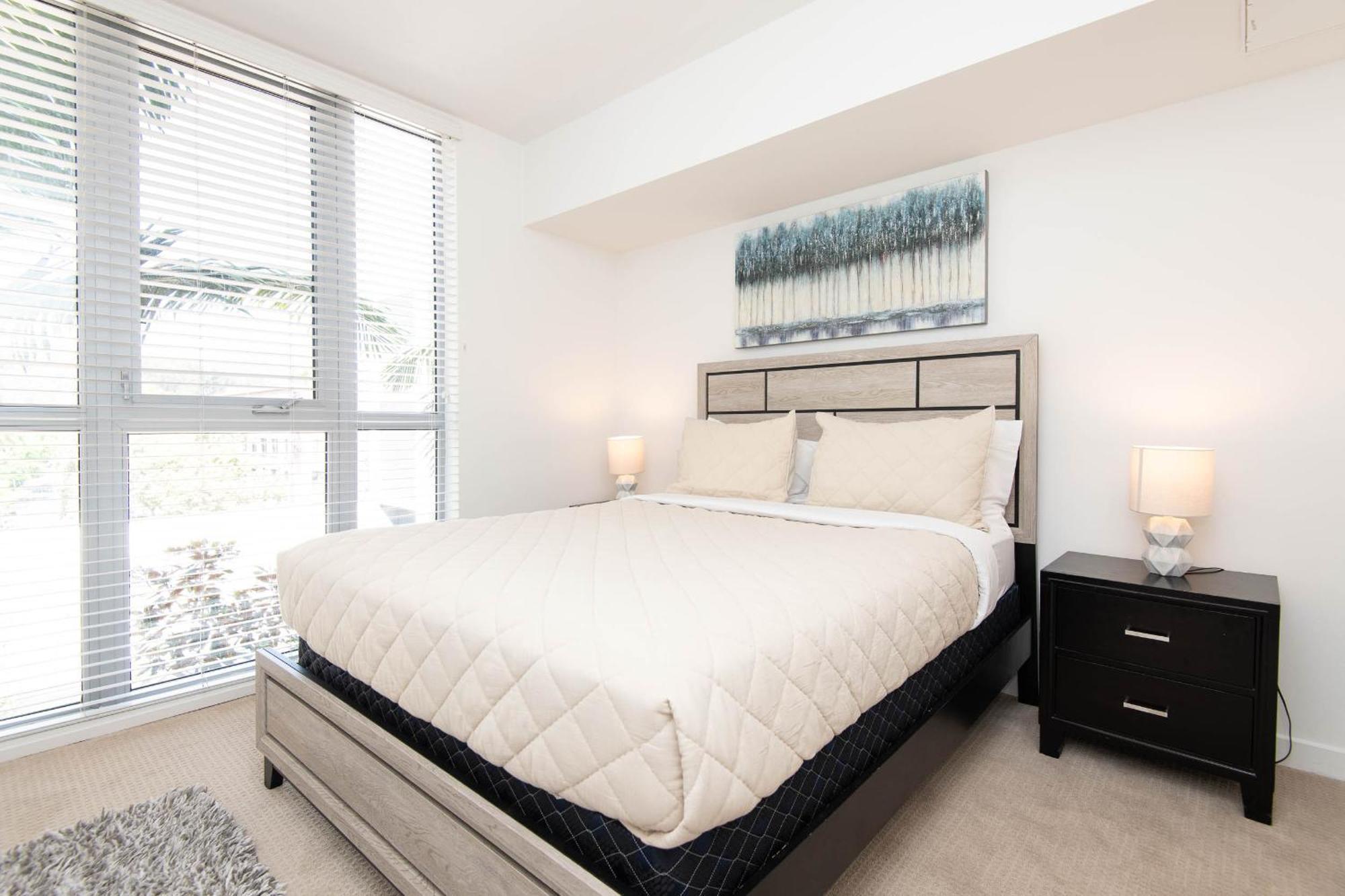 Apartment Two Bedroom In Hollywood! Los Angeles