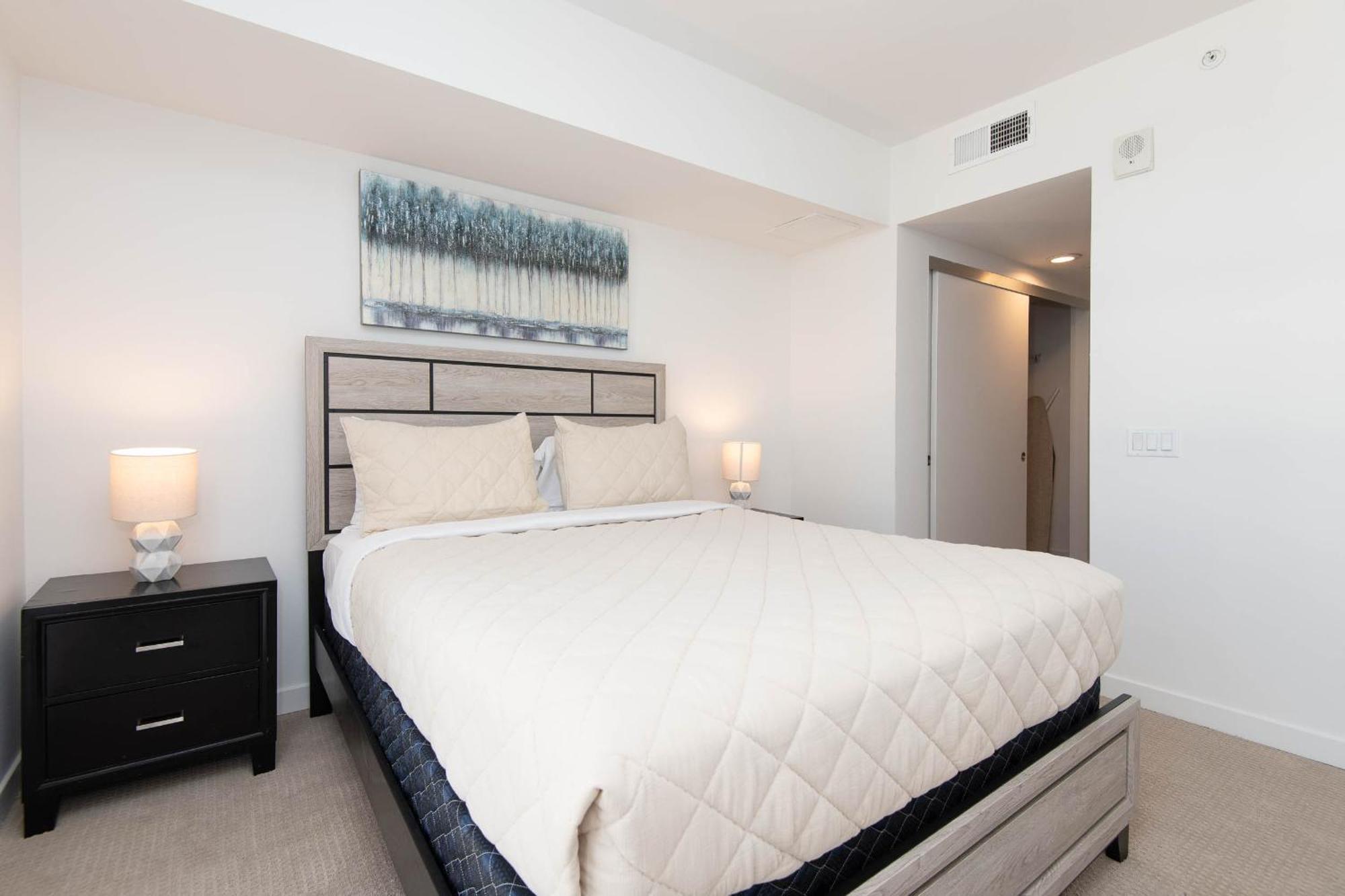 Two Bedroom In Hollywood! Apartment Los Angeles