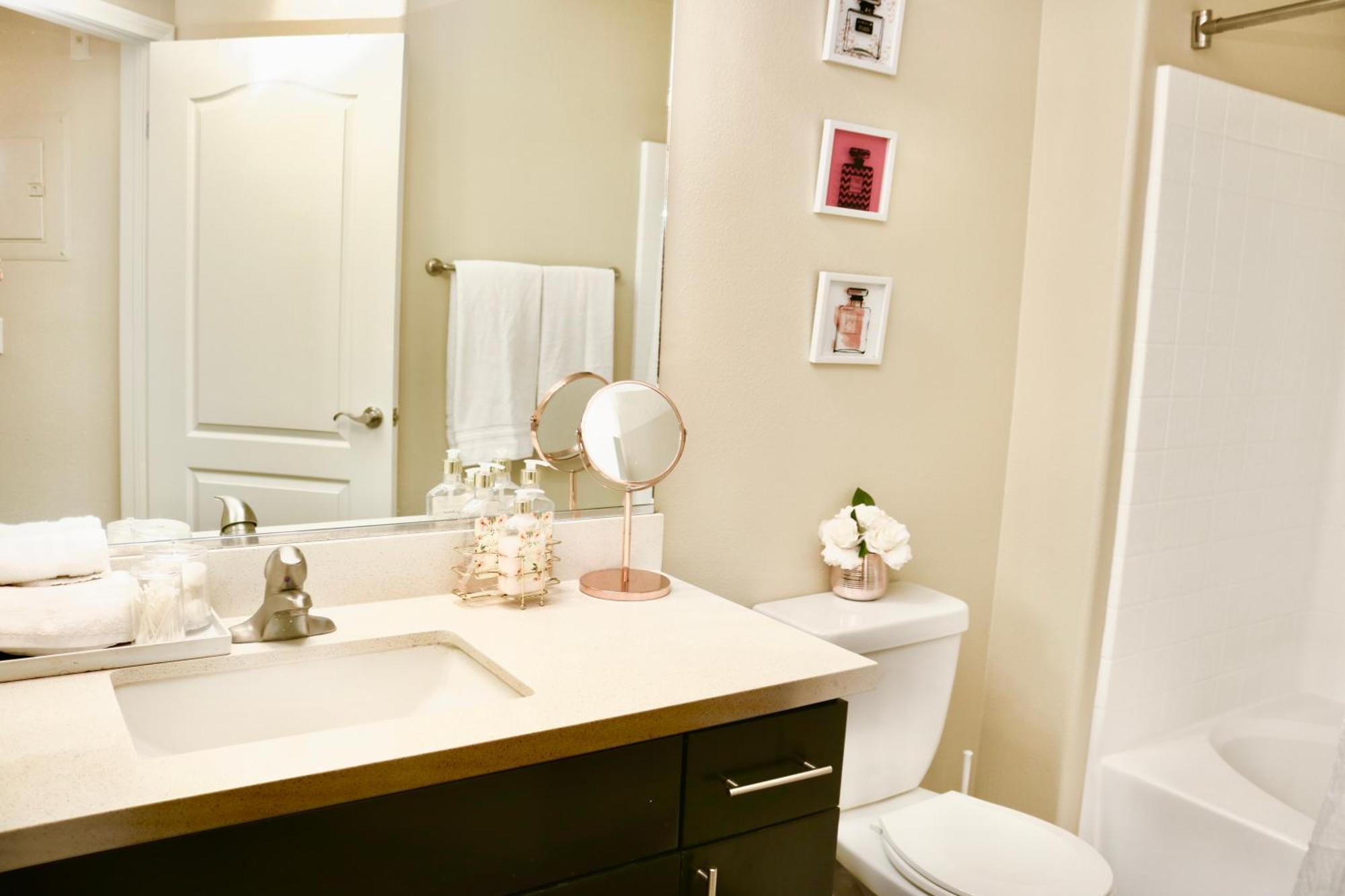 Marina Del Rey Luxury Pool, Gym, Parking, Bbq Apartment Los Angeles