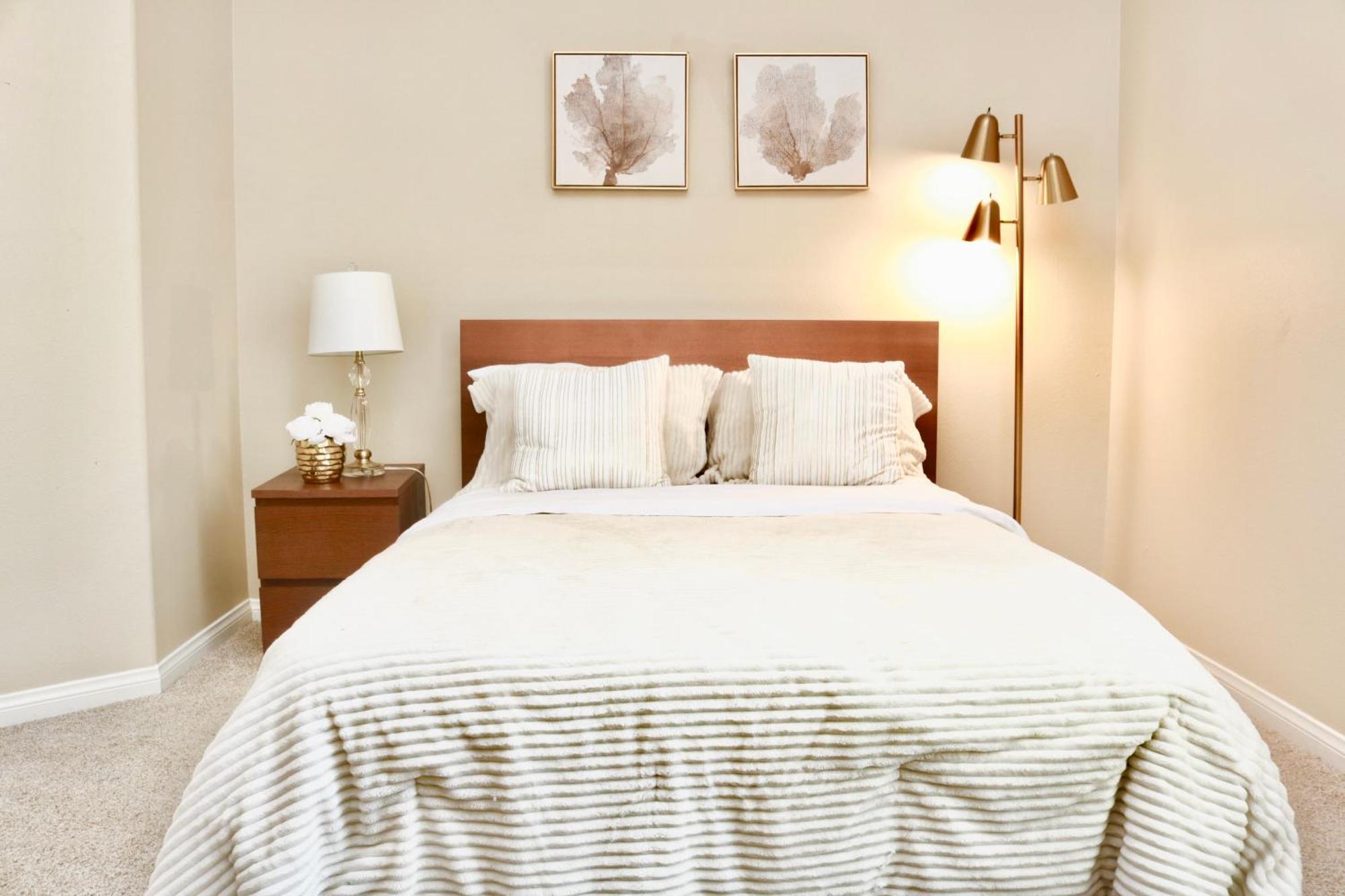 Apartment Marina Del Rey Luxury Pool, Gym, Parking, Bbq