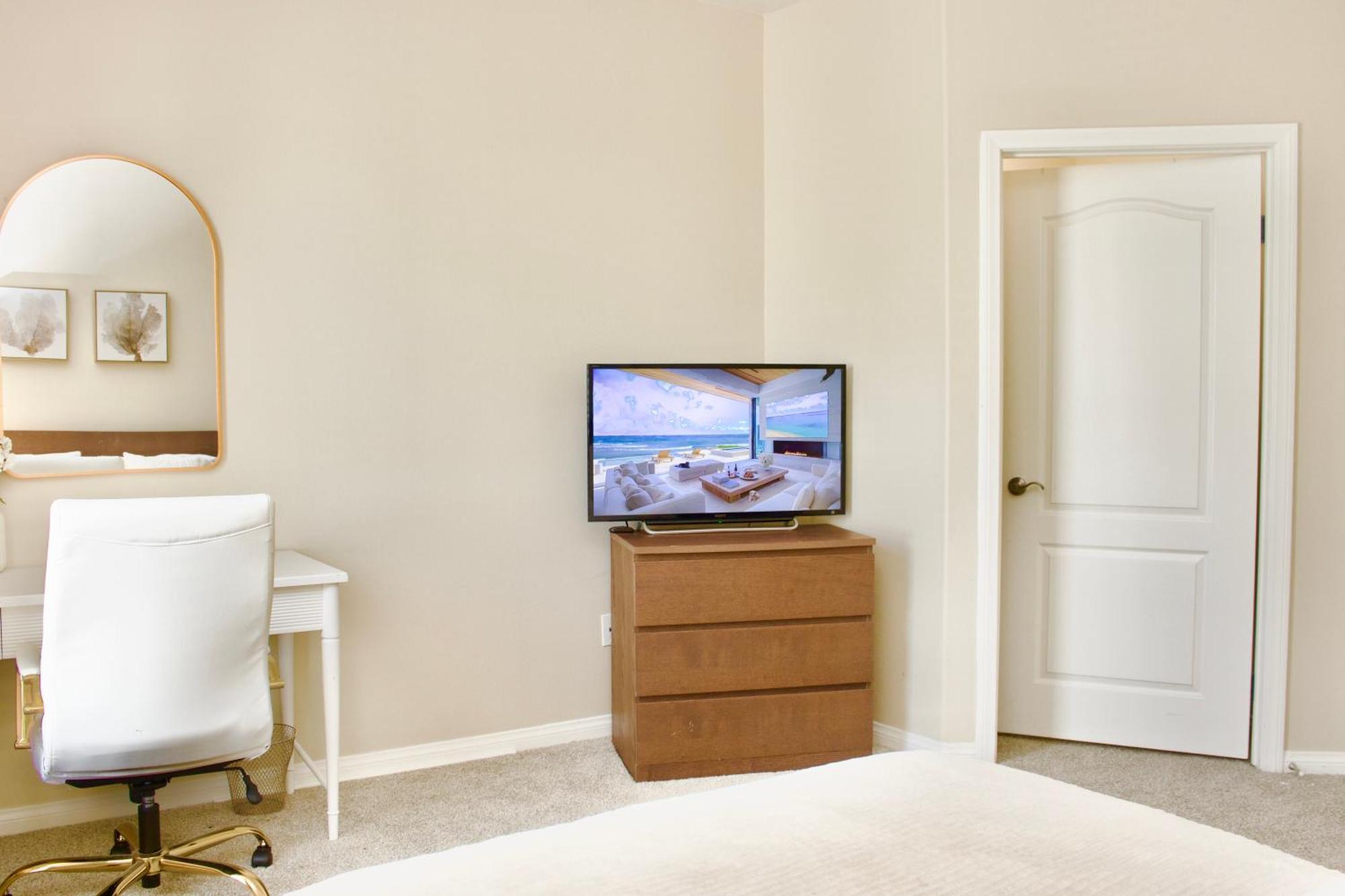 Marina Del Rey Luxury Pool, Gym, Parking, Bbq Los Angeles