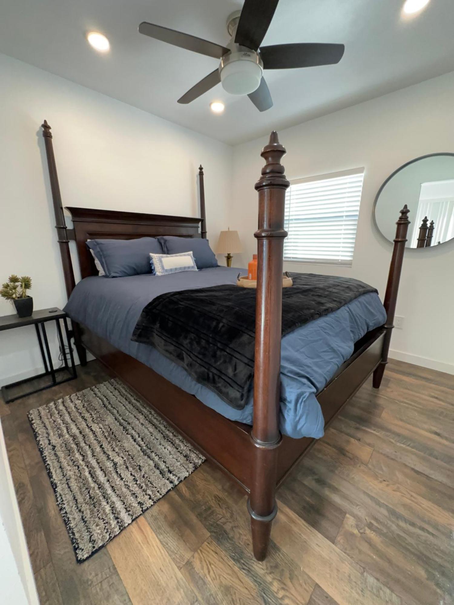 #1 And #2 One Price-west La Location * Los Angeles