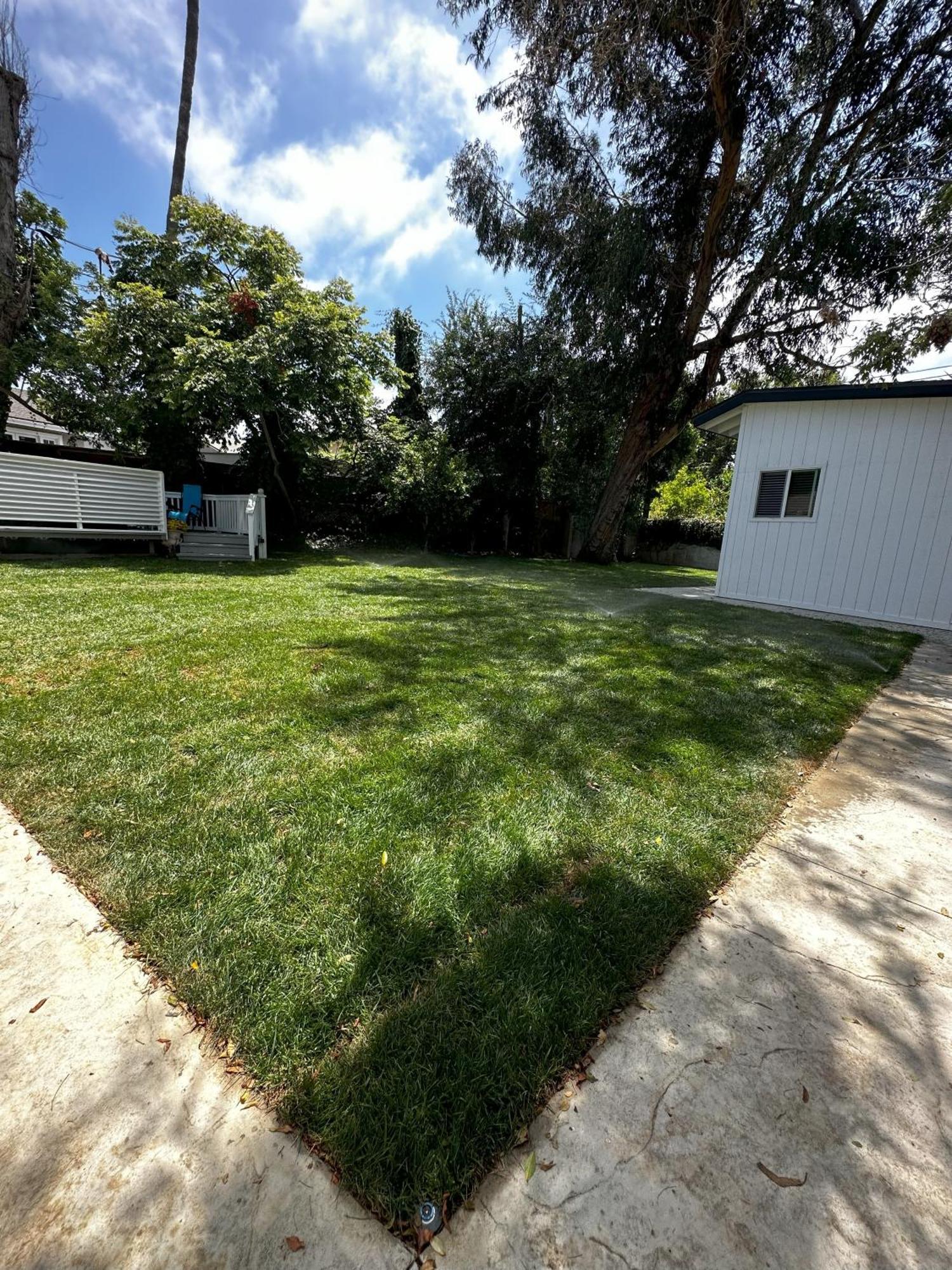 #1 And #2 One Price-west La Location *