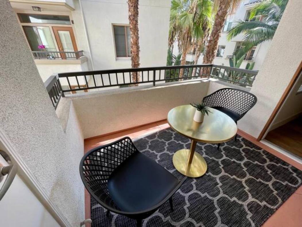 Penthouse One Bedroom Garden View By Ucla Aparthotel