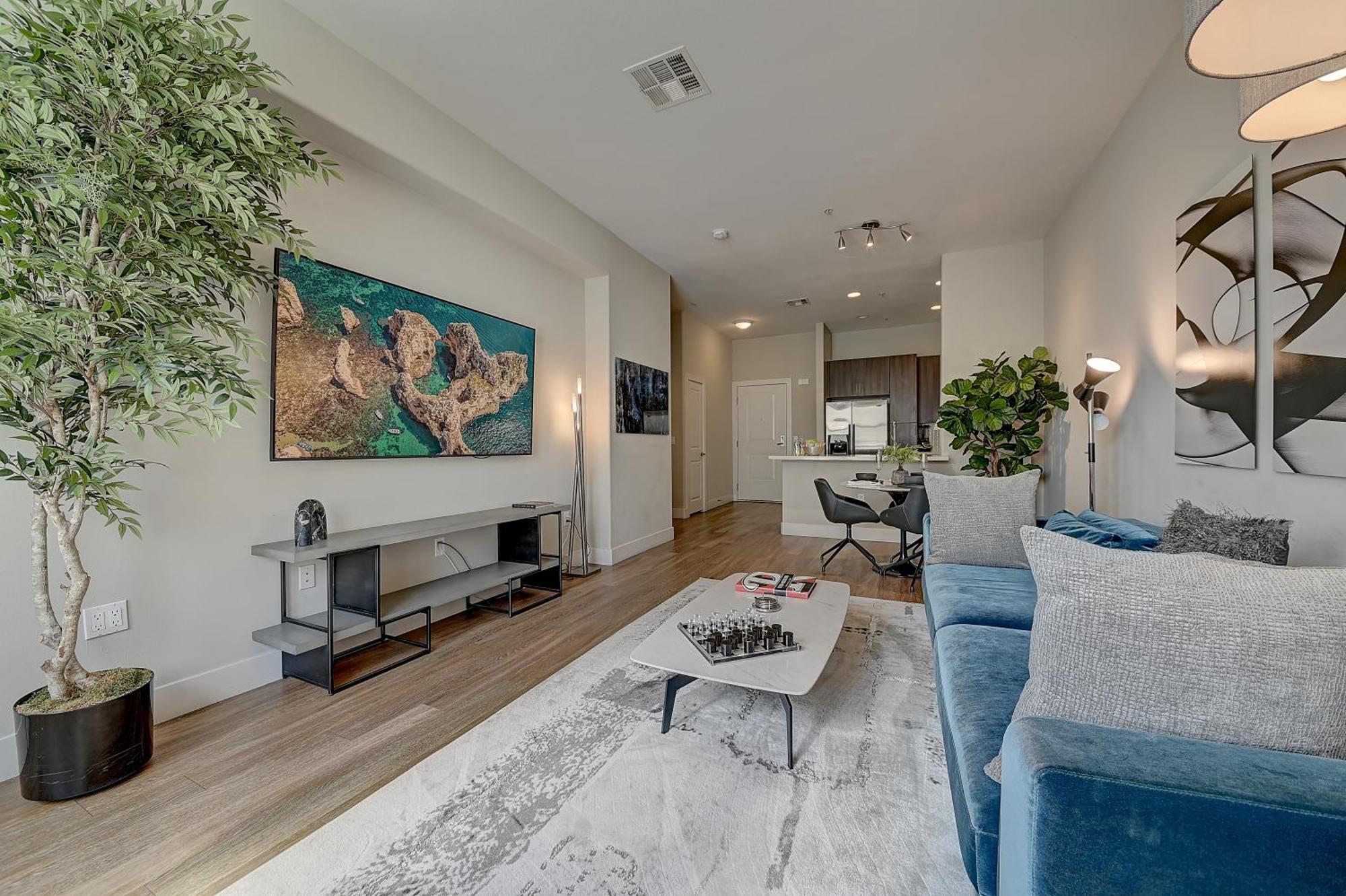 Penthouse One Bedroom Garden View By Ucla Aparthotel Los Angeles