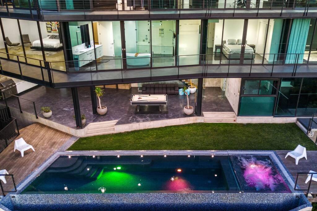 Luxurious Glass Mansion With Pool, Jacuzzi, Sauna Villa Los Angeles