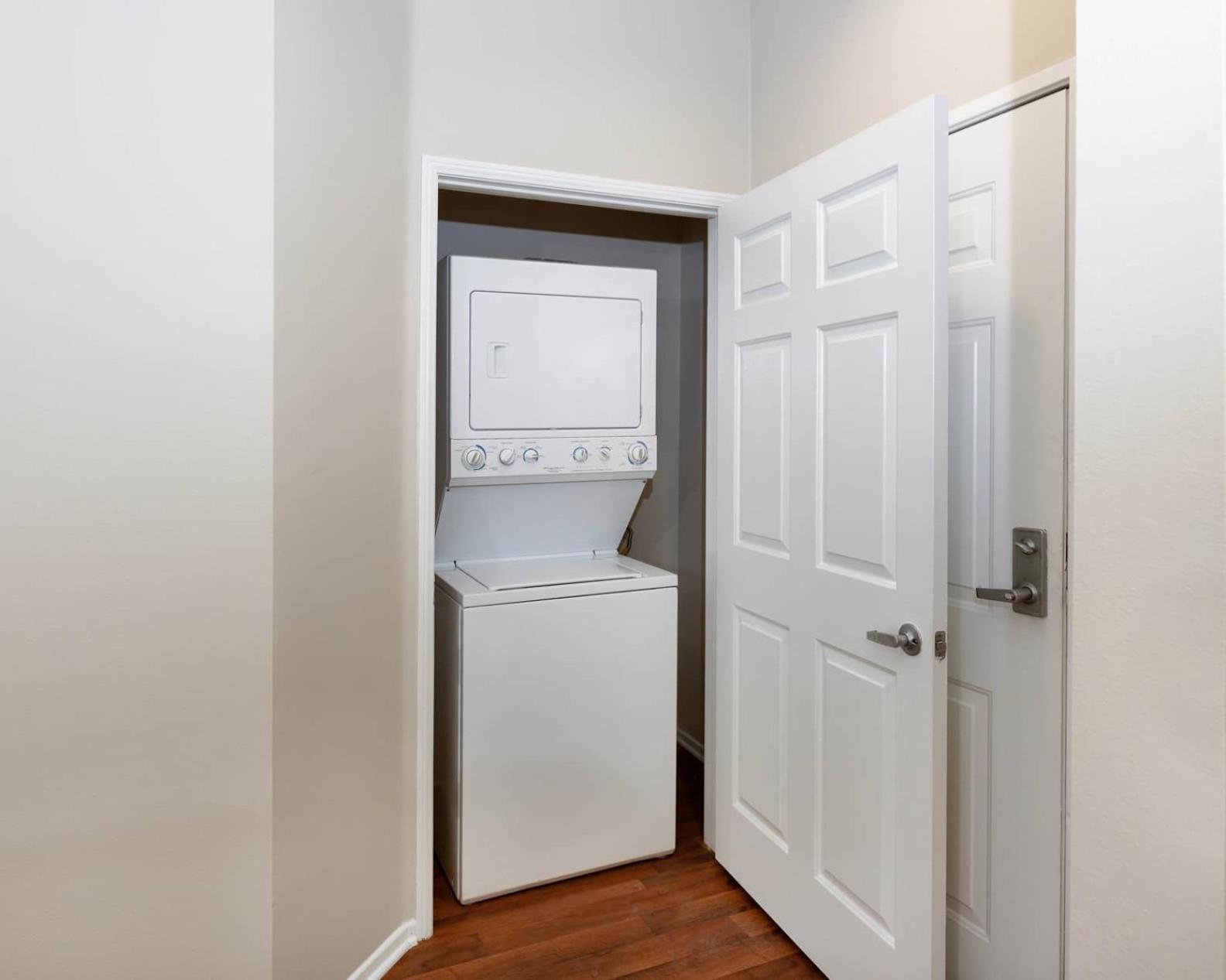 Luxe Marina Del Rey Apartment,parking, Gym, Pool, Jacuzzi,bbq Apartment *