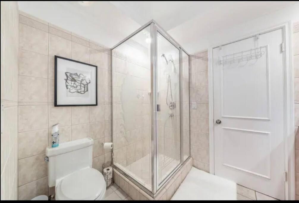 Holiday home Stunning Beverly Hills Retreat 12-bed Oasis With Heated Pool, Hot Tub Los Angeles