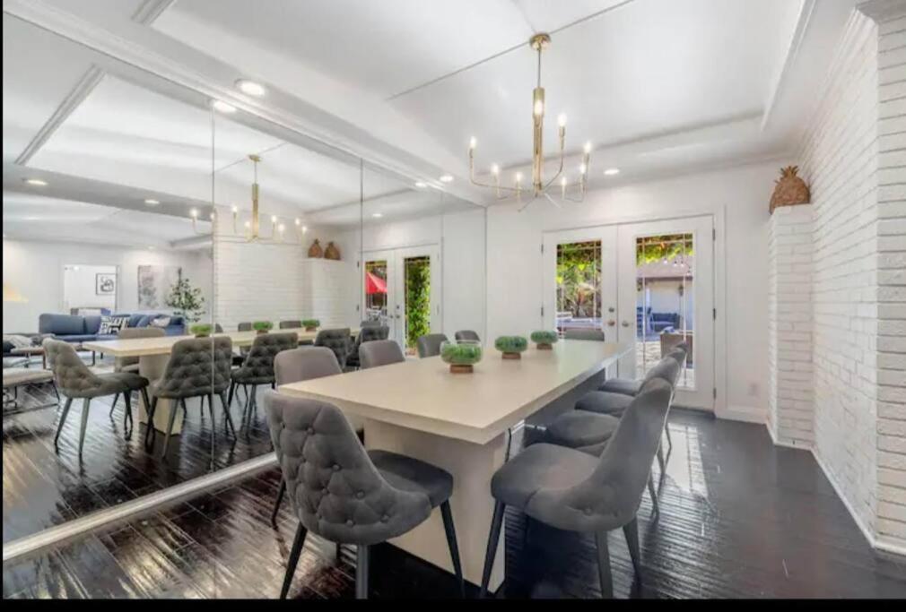 Stunning Beverly Hills Retreat 12-bed Oasis With Heated Pool, Hot Tub * Los Angeles