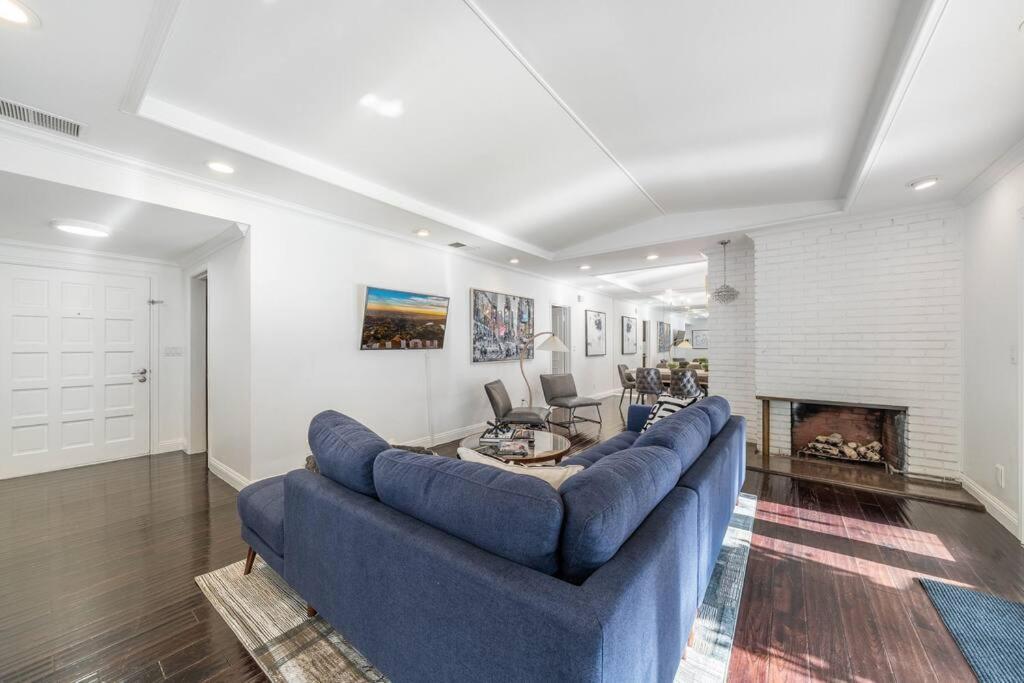 Stunning Beverly Hills Retreat 12-bed Oasis With Heated Pool, Hot Tub