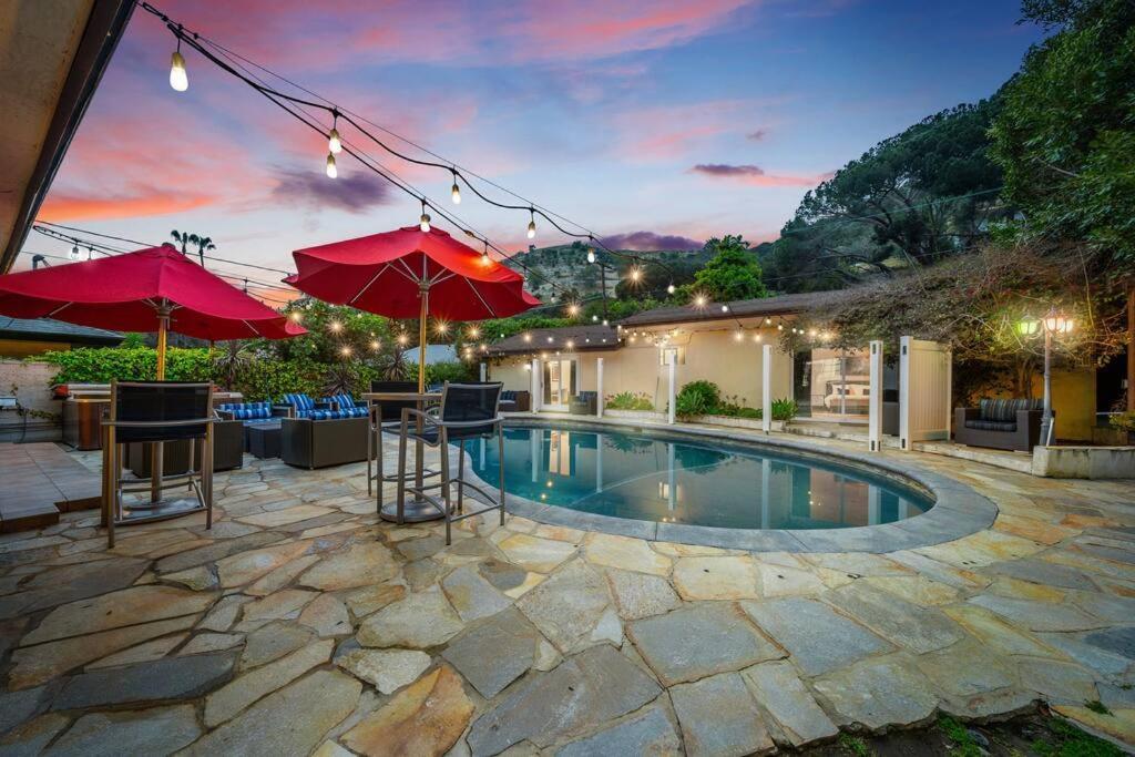 Stunning Beverly Hills Retreat 12-bed Oasis With Heated Pool, Hot Tub Los Angeles