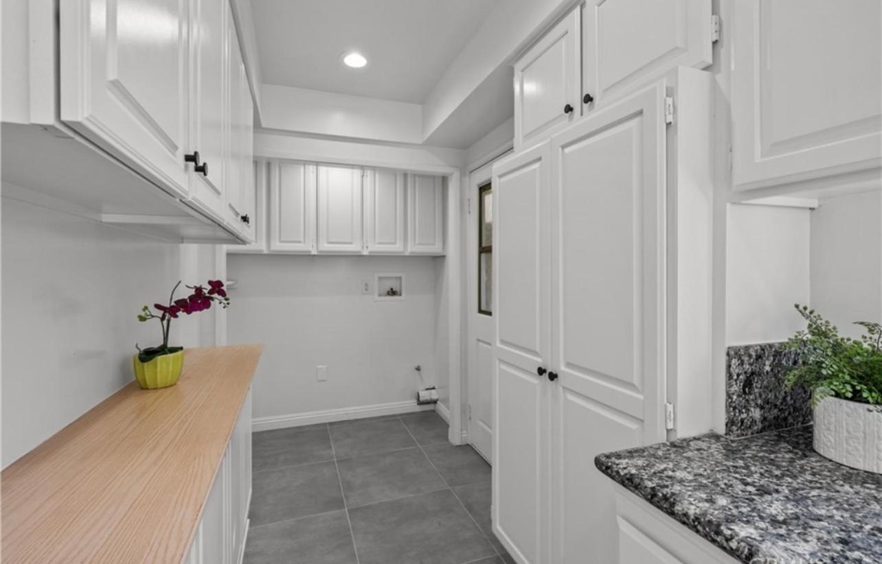 Modern 2-bedroom In Santa Moinca Area Close To Ucla Holiday home