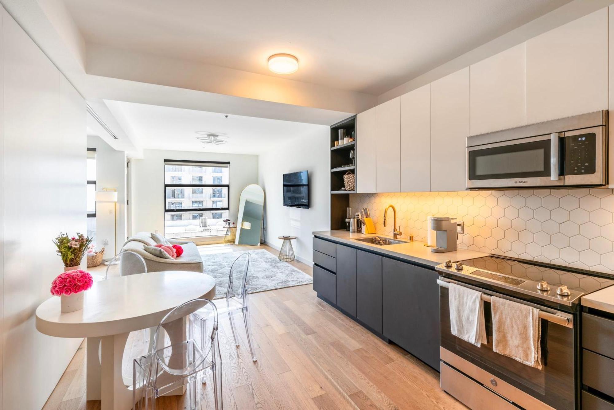 Hollywood Luxury Apartment Los Angeles