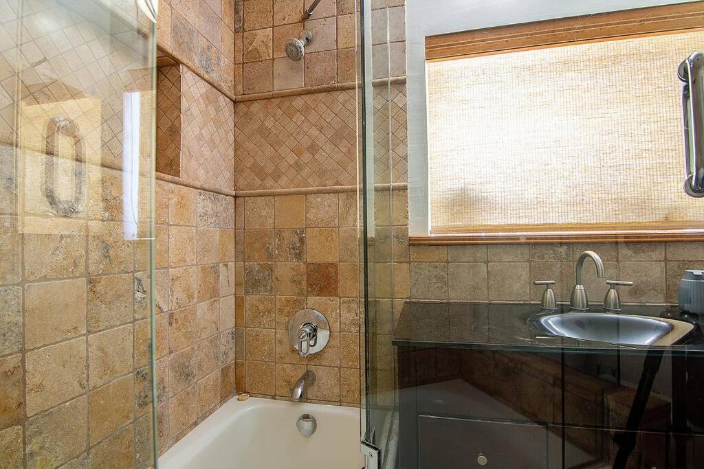 Holiday home 3-bedroom Sherman Oaks House Near Universal