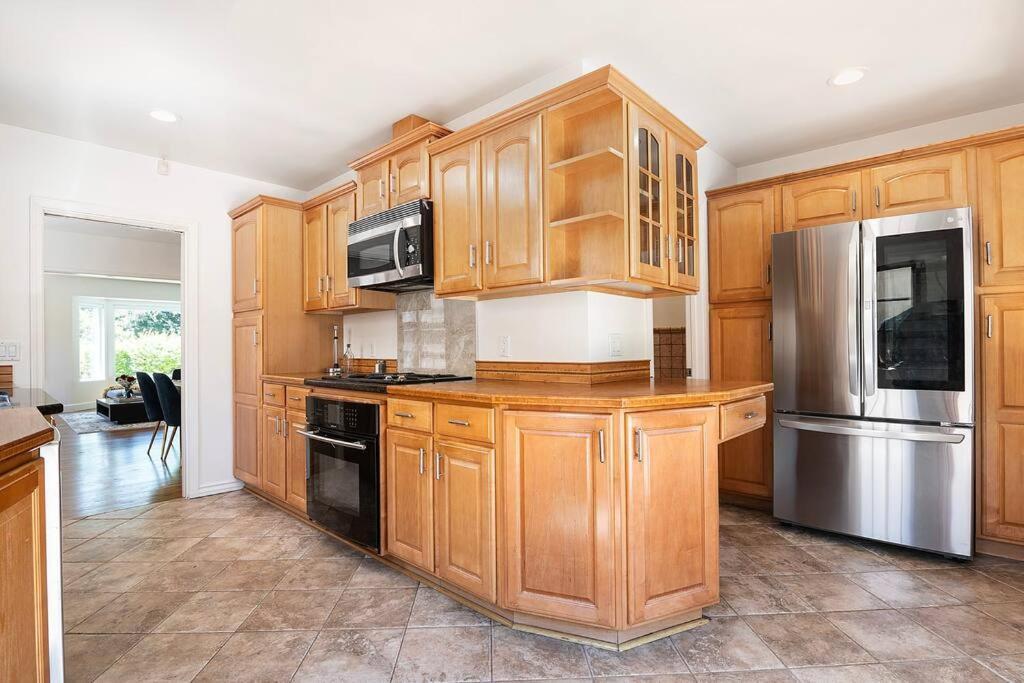 3-bedroom Sherman Oaks House Near Universal *
