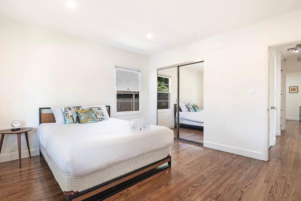 3-bedroom Sherman Oaks House Near Universal *