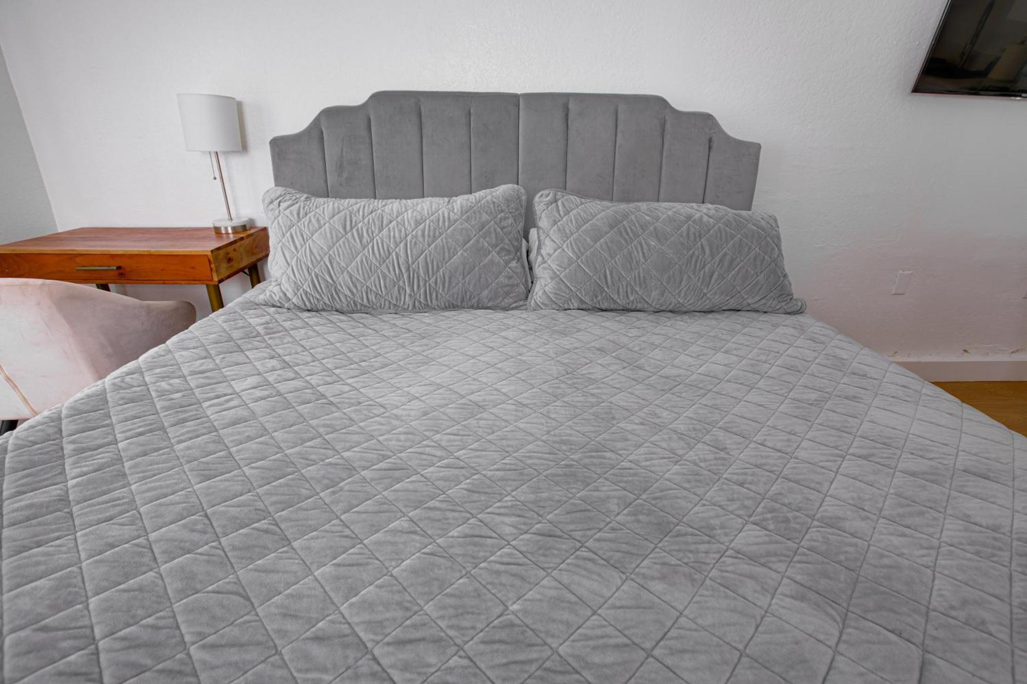 Cozy Private In Granada Hills Near Csun, Universal * Los Angeles