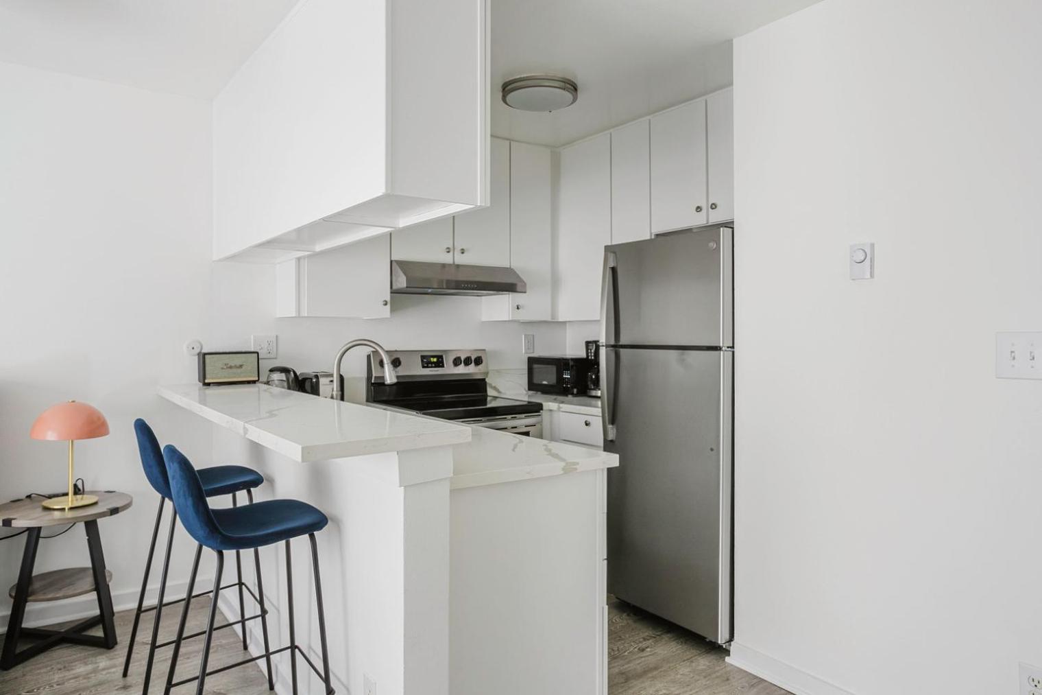 Blueground Mid-wilshire Pool Ac Nr Retail Lax-1265
