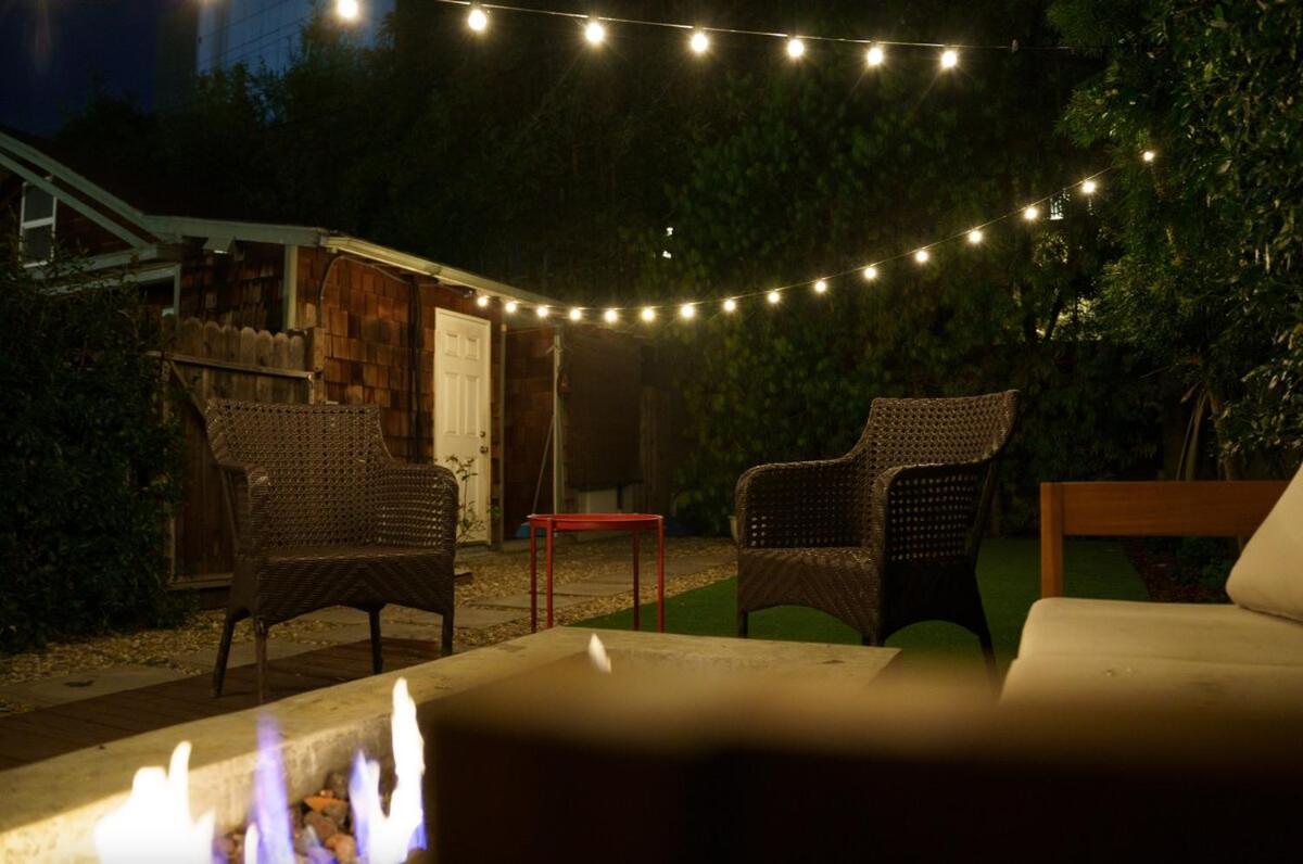 Cozy 3 Bedroom Hollywood Home- Quick Walk To Tourist Spots!