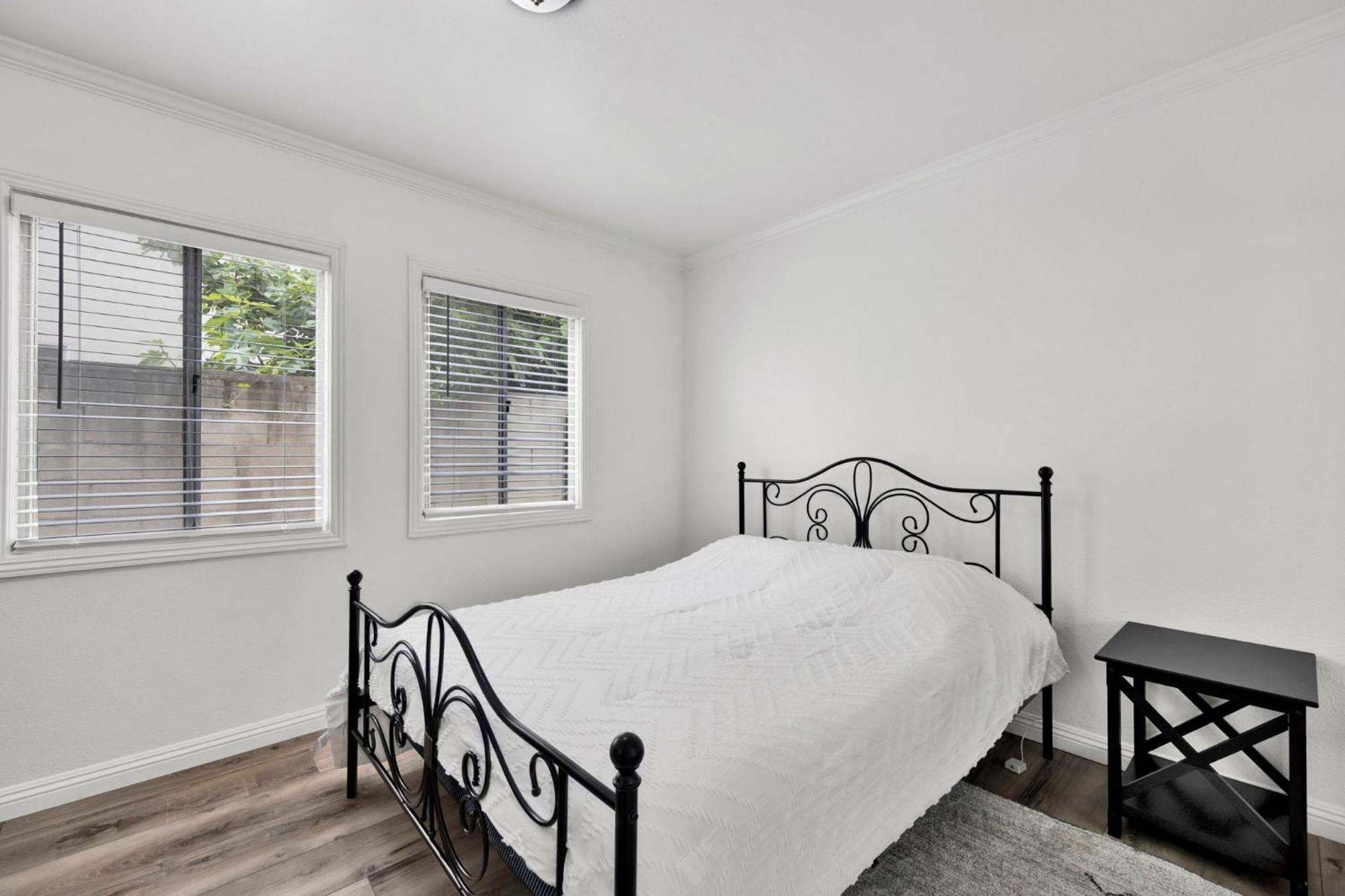 Cozy Elegant Oasis With Parking * Los Angeles