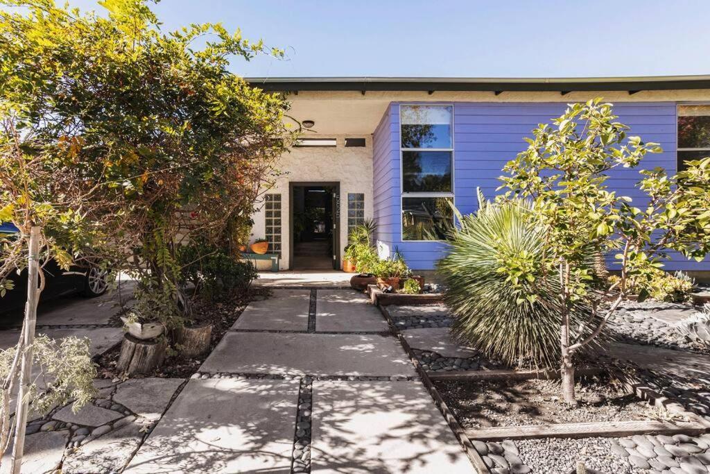 Apartment Lovely One Bedroom In Encino Village Los Angeles