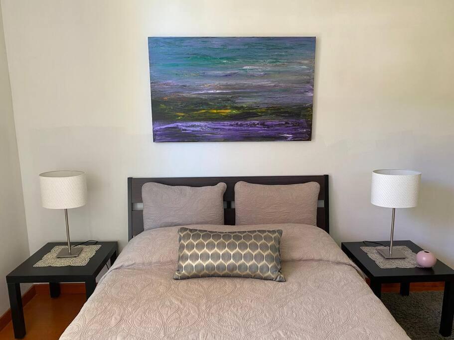 Lovely One Bedroom In Encino Village Apartment