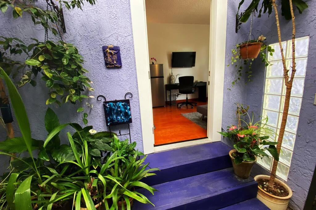 Lovely One Bedroom In Encino Village Apartment Los Angeles