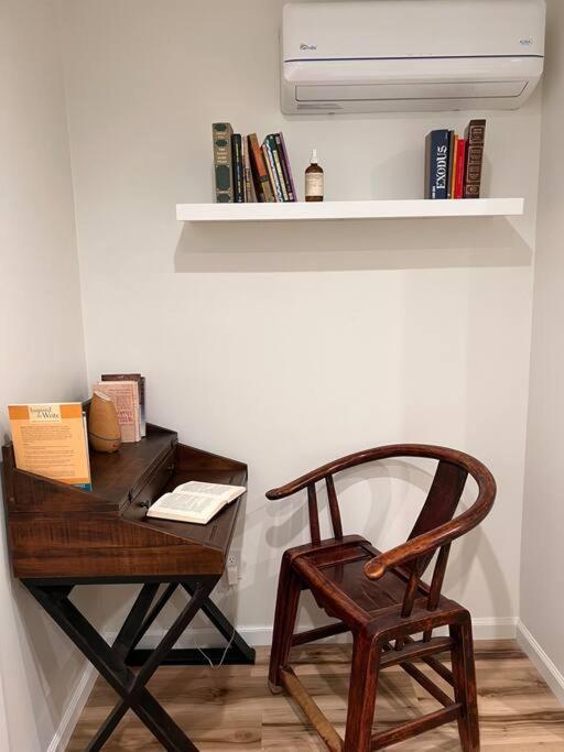 Apartment Lovely Little Close To Forum,sofi,lax