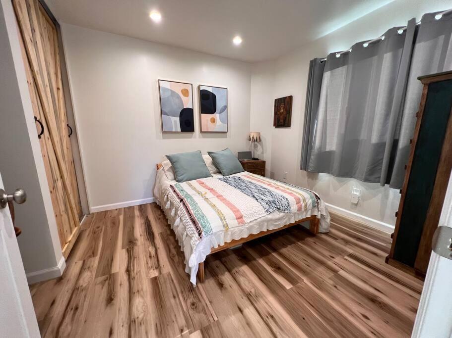 Apartment Lovely Little Close To Forum,sofi,lax *