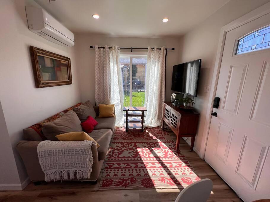 Lovely Little Close To Forum,sofi,lax Apartment