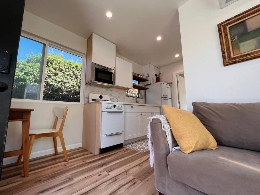 Lovely Little Close To Forum,sofi,lax Apartment Los Angeles