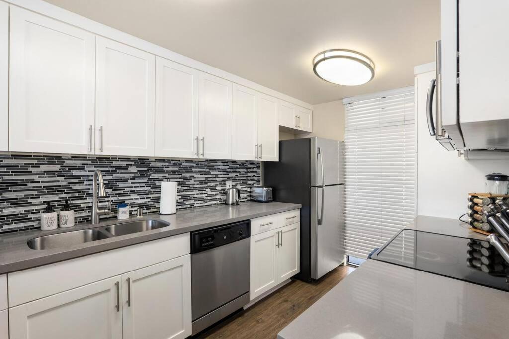 Apartment Peridot Palm - Marina Views 2br W Private Large Patio