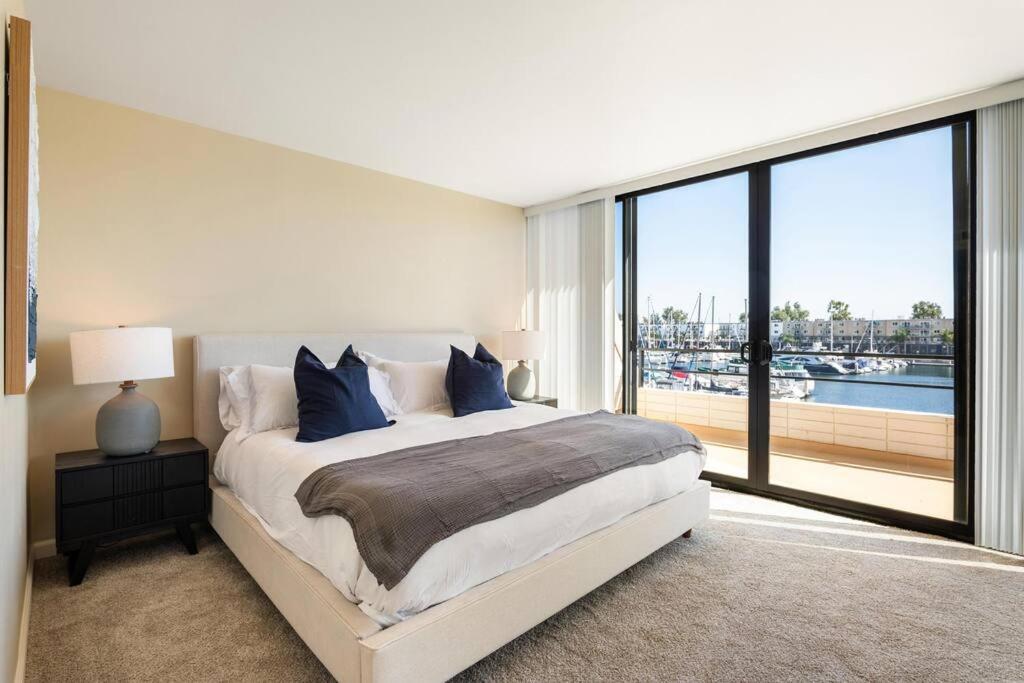 Apartment Peridot Palm - Marina Views 2br W Private Large Patio