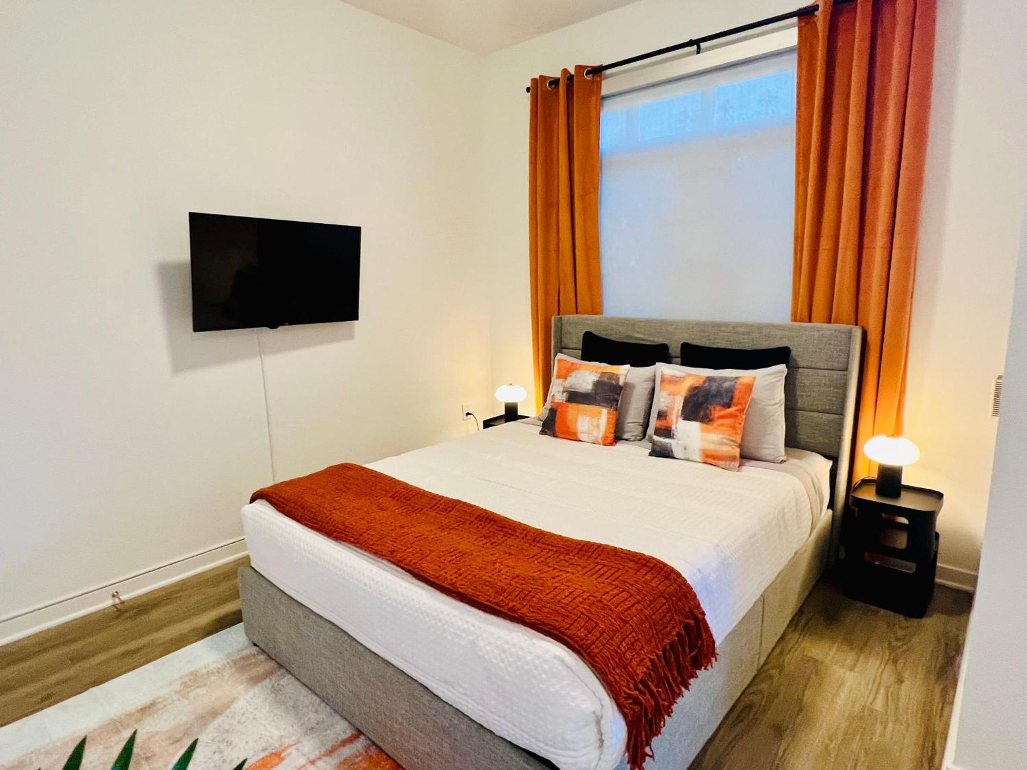Aparthotel Luxury Open Bd W Pool, Parking, & Wd 133