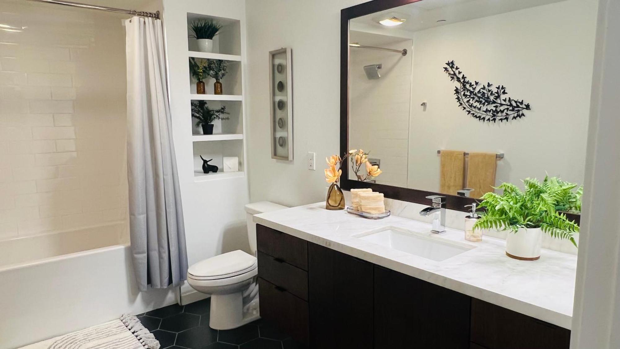 Aparthotel Luxury Open Bd W Pool, Parking, & Wd 133 Los Angeles