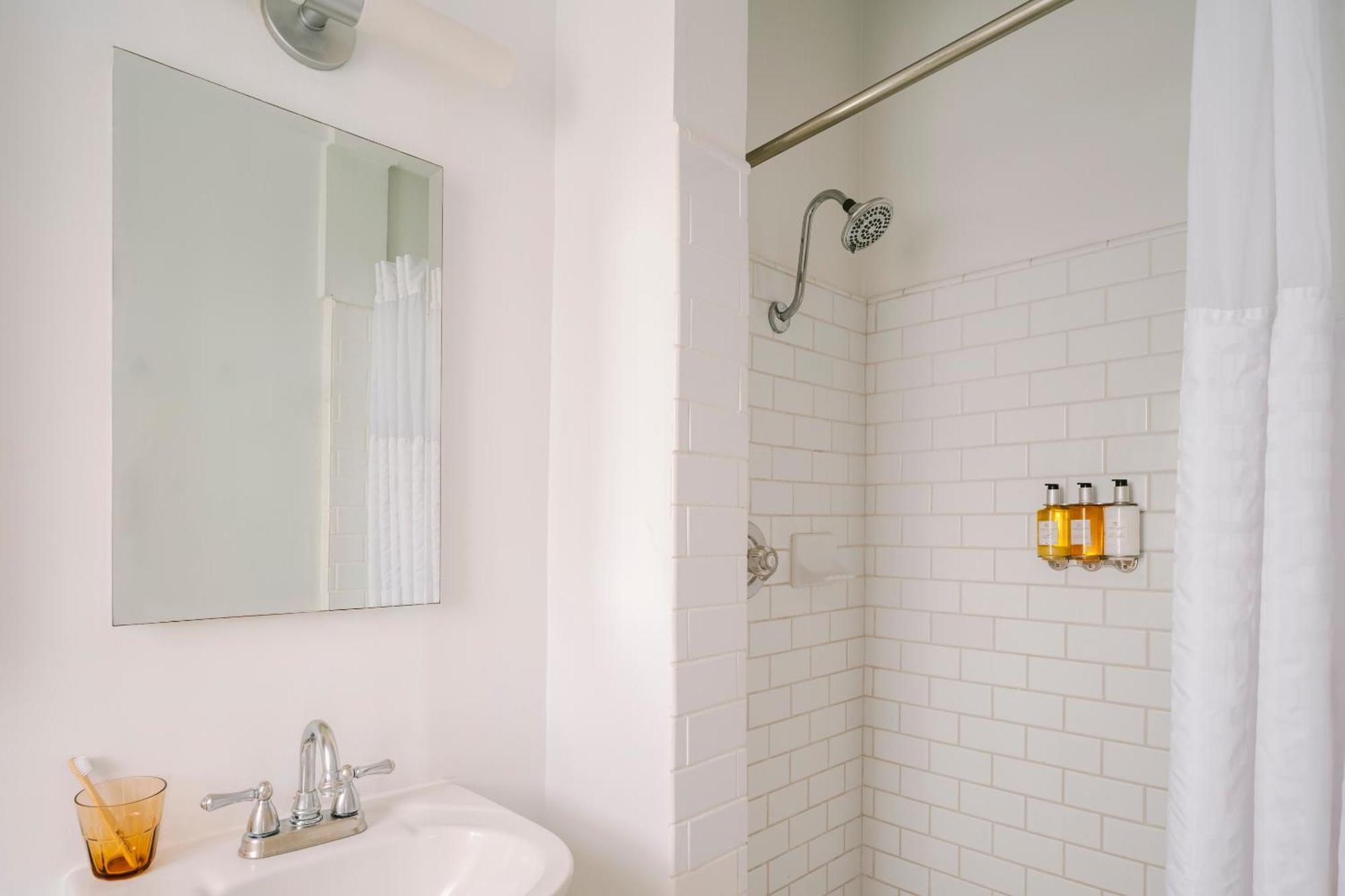 Beverly Terrace Hotel Beverly Hills, Sonder 3*
