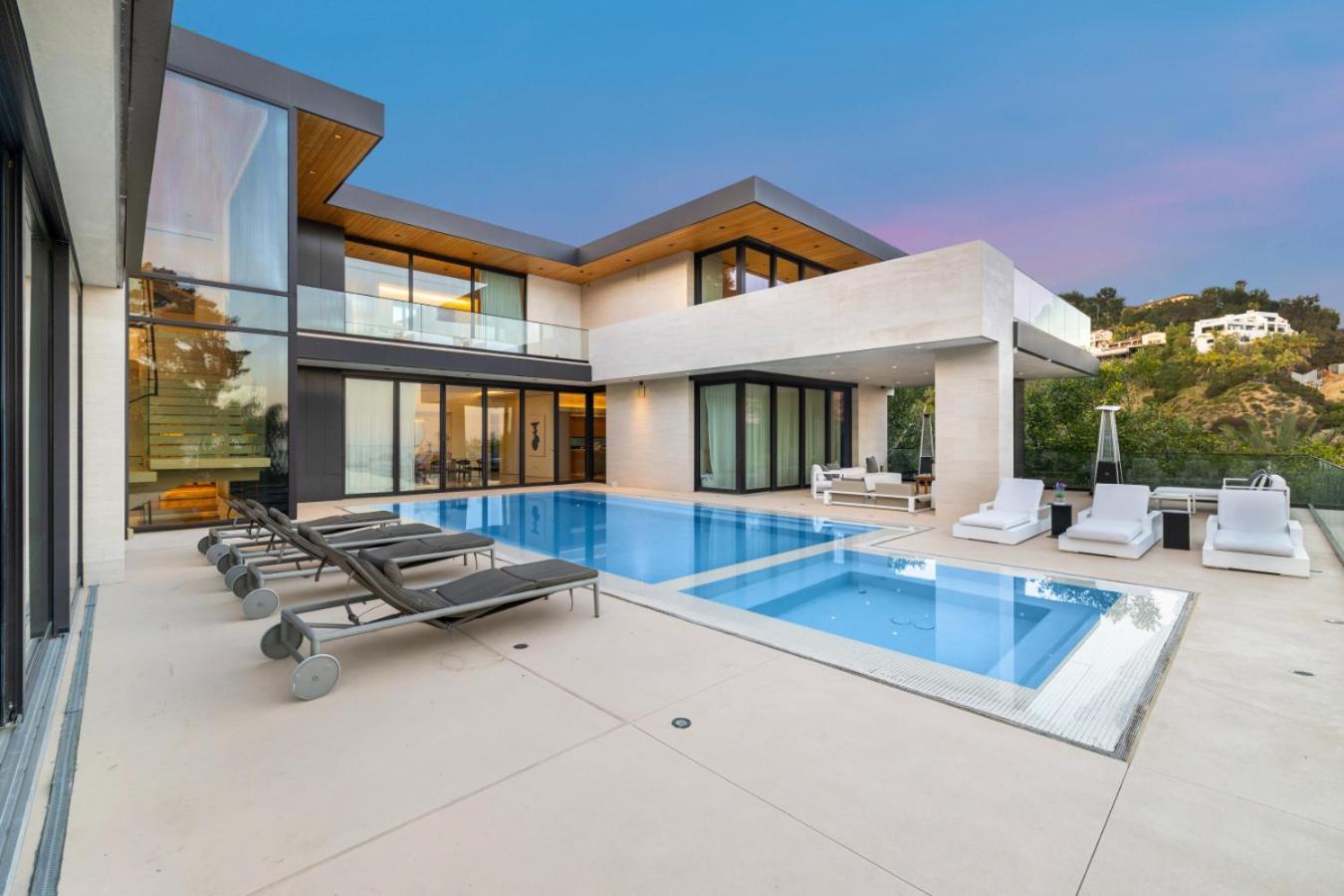 Swallow Sanctuary * Los Angeles